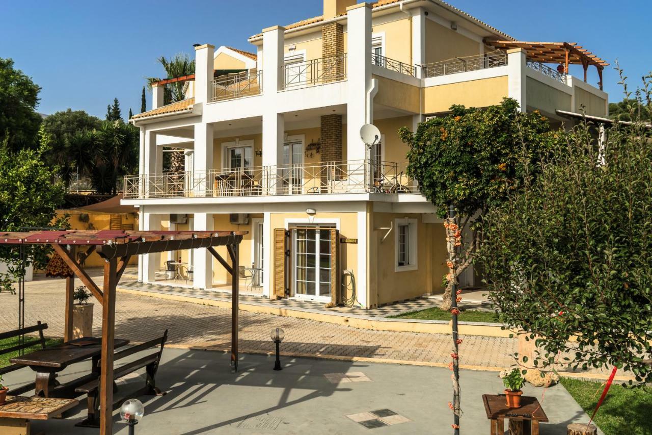Acqui Villa 아르고스톨리온 외부 사진