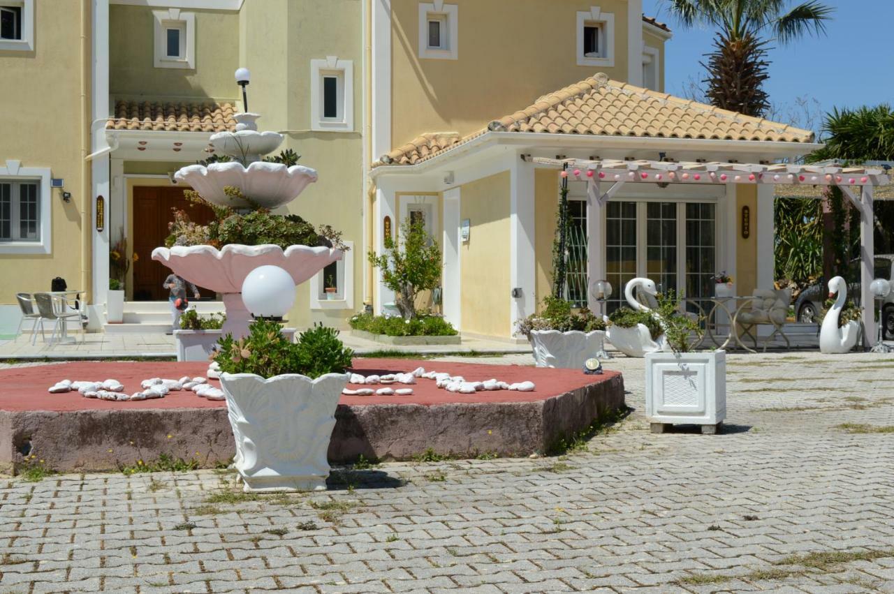 Acqui Villa 아르고스톨리온 외부 사진