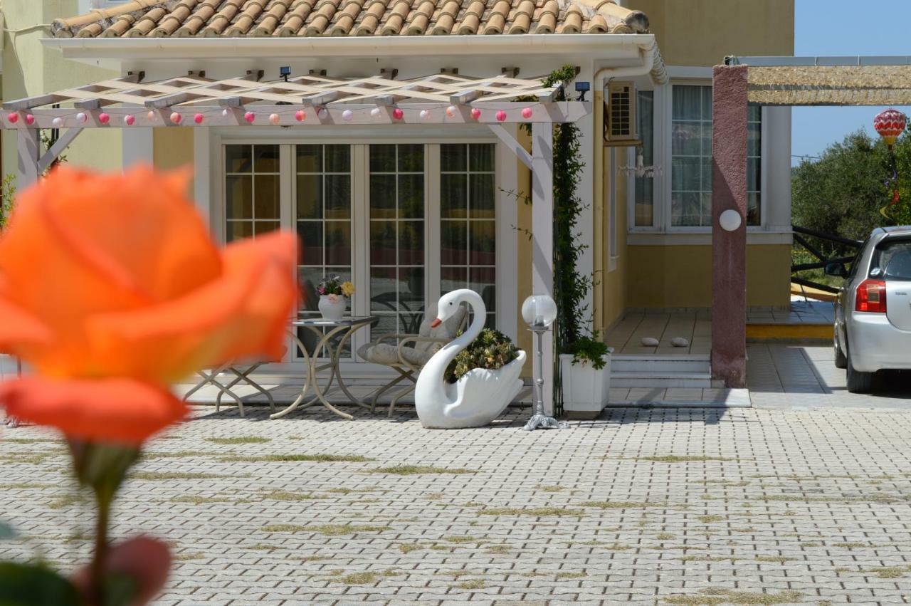 Acqui Villa 아르고스톨리온 외부 사진